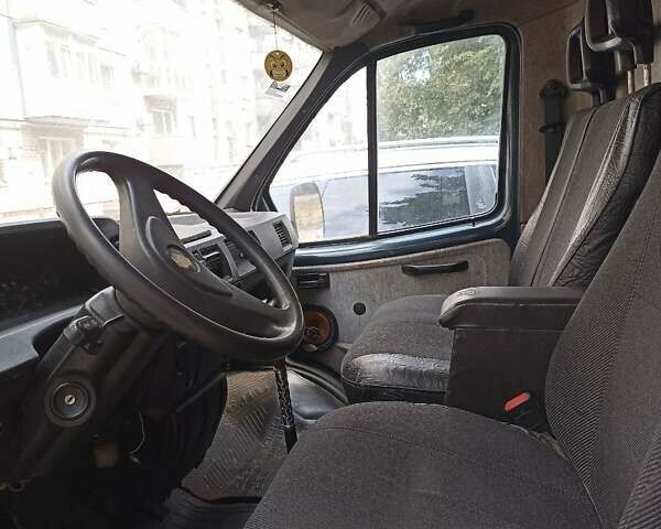 Синий ГАЗ 2752 Соболь, объемом двигателя 22.85 л и пробегом 2 тыс. км за 1200 $, фото 5 на Automoto.ua