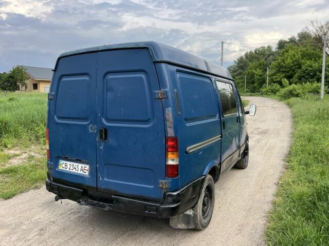 Синий ГАЗ 2752 Соболь, объемом двигателя 2.3 л и пробегом 150 тыс. км за 1000 $, фото 3 на Automoto.ua