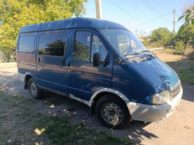 ГАЗ 2752 Соболь 2002 у Кам'янське (Дніпродзержинськ) на Automoto.ua Синій ГАЗ 2752 Соболь, об'ємом двигуна 2.3 л та пробігом 200 тис. км за 2100 $, фото 3 на Automoto.ua