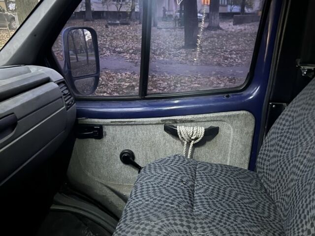 ГАЗ 2752 Соболь 2003 у Вышгороде на Automoto.ua Синій ГАЗ 2752 Соболь, об'ємом двигуна 0 л та пробігом 1000 тис. км за 1499 $, фото 4 на Automoto.ua