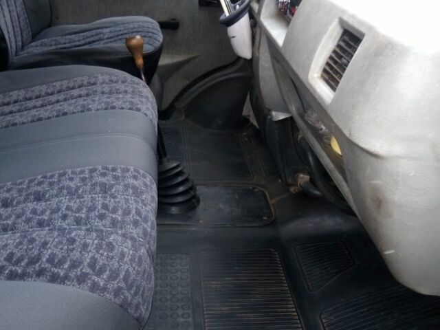 Синій ГАЗ 2752 Соболь, об'ємом двигуна 2.9 л та пробігом 105 тис. км за 2200 $, фото 3 на Automoto.ua