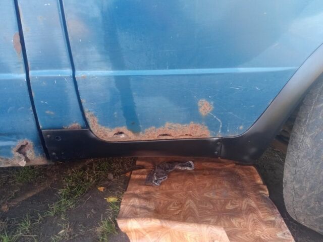 Синий ГАЗ 2752 Соболь, объемом двигателя 0 л и пробегом 200 тыс. км за 834 $, фото 4 на Automoto.ua