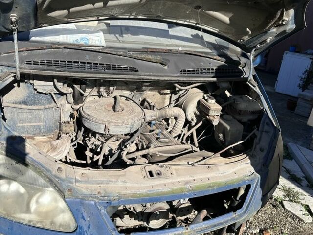 ГАЗ 2752 Соболь 2006 в Ивано-Франковске на Automoto.ua Синий ГАЗ 2752 Соболь, объемом двигателя 0 л и пробегом 64 тыс. км за 100 $, фото 3 на Automoto.ua