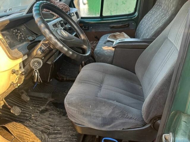 Зеленый ГАЗ 2752 Соболь, объемом двигателя 2.3 л и пробегом 200 тыс. км за 900 $, фото 3 на Automoto.ua