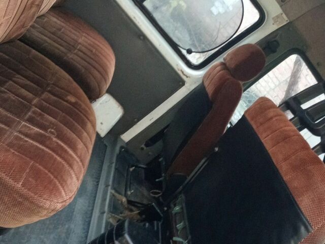 Зелений ГАЗ 2752 Соболь, об'ємом двигуна 2.7 л та пробігом 130 тис. км за 1360 $, фото 12 на Automoto.ua