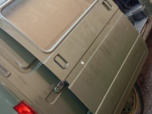 Зелений ГАЗ 2752 Соболь, об'ємом двигуна 2.7 л та пробігом 130 тис. км за 1360 $, фото 19 на Automoto.ua