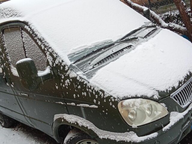 Зелений ГАЗ 2752 Соболь, об'ємом двигуна 2.7 л та пробігом 130 тис. км за 1360 $, фото 2 на Automoto.ua