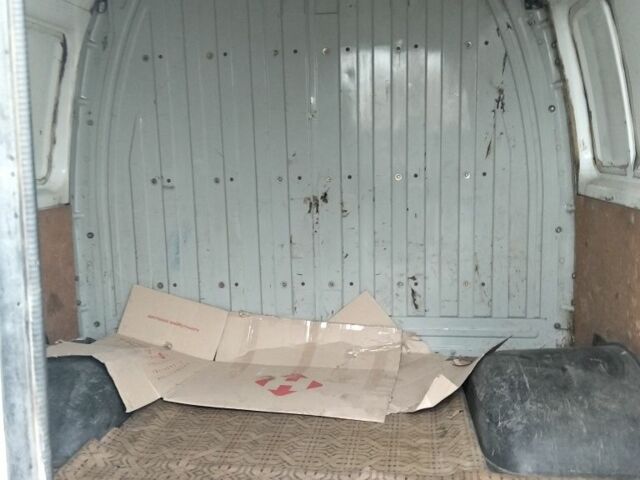 Білий ГАЗ 2790, об'ємом двигуна 2.3 л та пробігом 168 тис. км за 3000 $, фото 6 на Automoto.ua