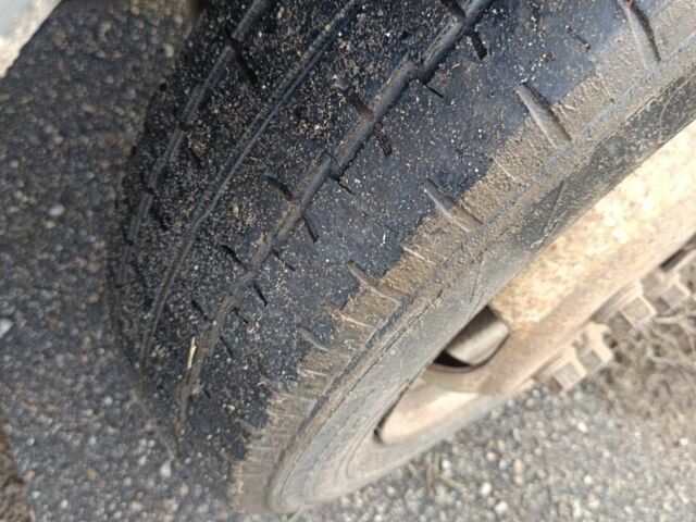 Красный ГАЗ 2790, объемом двигателя 2.5 л и пробегом 200 тыс. км за 2000 $, фото 7 на Automoto.ua