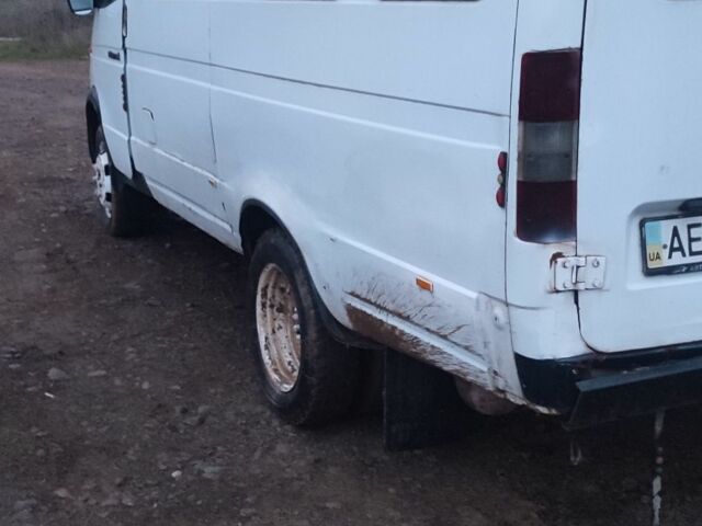 Білий ГАЗ 2818 Газель, об'ємом двигуна 2 л та пробігом 300 тис. км за 1926 $, фото 5 на Automoto.ua