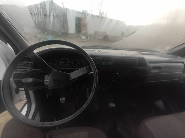 Белый ГАЗ 2818 Газель, объемом двигателя 2.5 л и пробегом 200 тыс. км за 2000 $, фото 10 на Automoto.ua