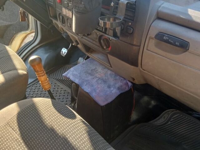 Белый ГАЗ 2818 Газель, объемом двигателя 2.5 л и пробегом 300 тыс. км за 2600 $, фото 4 на Automoto.ua