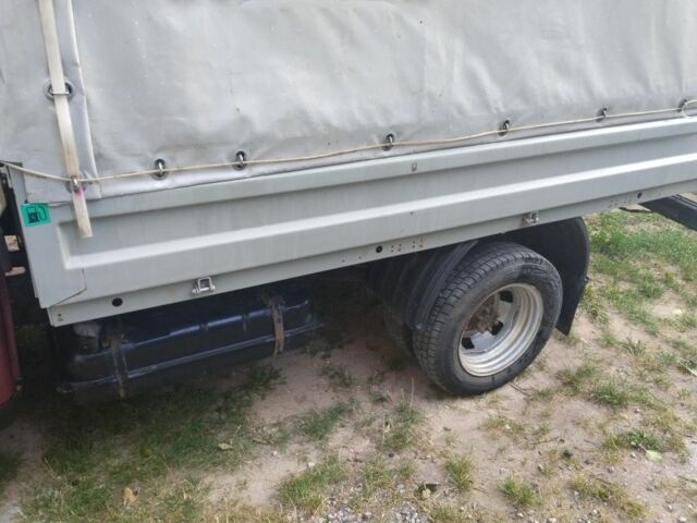 Красный ГАЗ 2818 Газель, объемом двигателя 2.45 л и пробегом 250 тыс. км за 2500 $, фото 2 на Automoto.ua