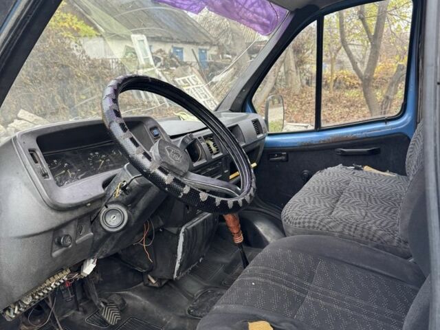 Синий ГАЗ 2818 Газель, объемом двигателя 0 л и пробегом 500 тыс. км за 832 $, фото 3 на Automoto.ua