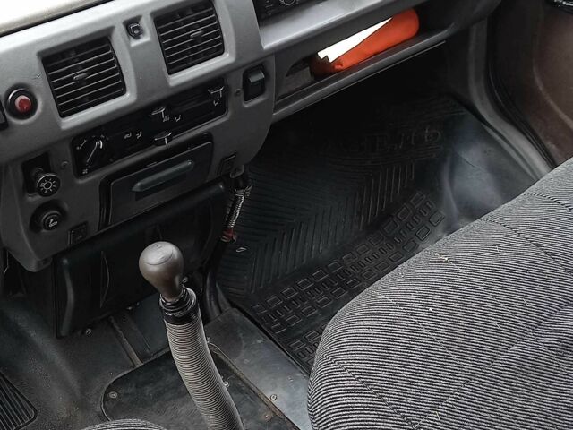 ГАЗ 2818 Газель 1999 в Чернигове на Automoto.ua Синий ГАЗ 2818 Газель, объемом двигателя 2.9 л и пробегом 60 тыс. км за 1544 $, фото 7 на Automoto.ua