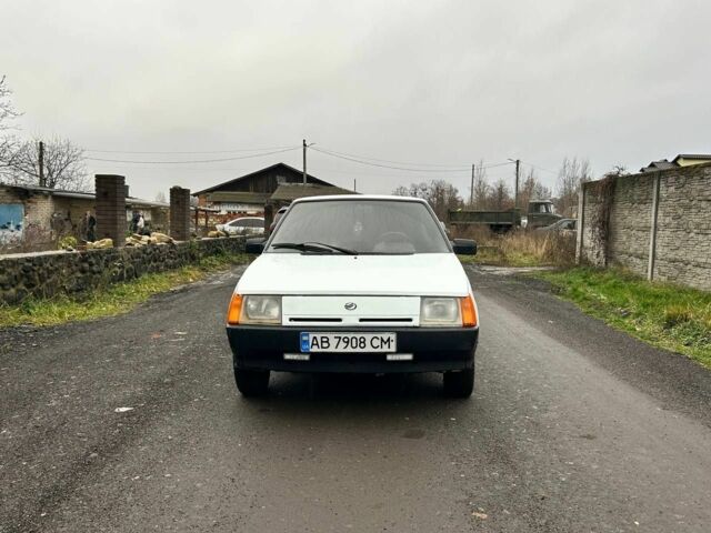 Білий ГАЗ 3102 Волга, об'ємом двигуна 1.2 л та пробігом 324 тис. км за 650 $, фото 1 на Automoto.ua