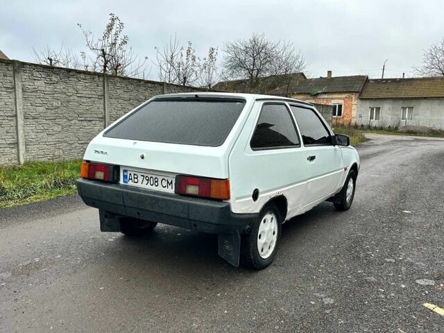 Білий ГАЗ 3102 Волга, об'ємом двигуна 1.2 л та пробігом 324 тис. км за 650 $, фото 4 на Automoto.ua