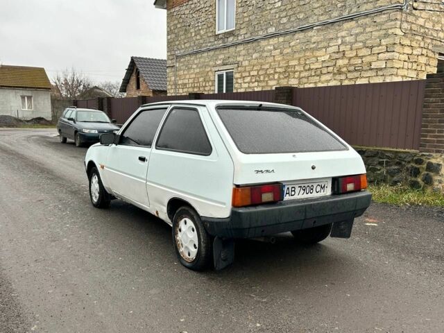 Білий ГАЗ 3102 Волга, об'ємом двигуна 1.2 л та пробігом 324 тис. км за 650 $, фото 3 на Automoto.ua