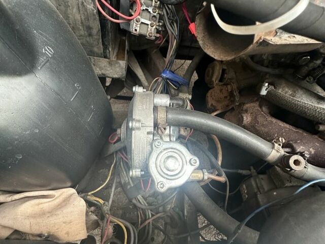 Белый ГАЗ 3102 Волга, объемом двигателя 2.9 л и пробегом 224 тыс. км за 1500 $, фото 5 на Automoto.ua