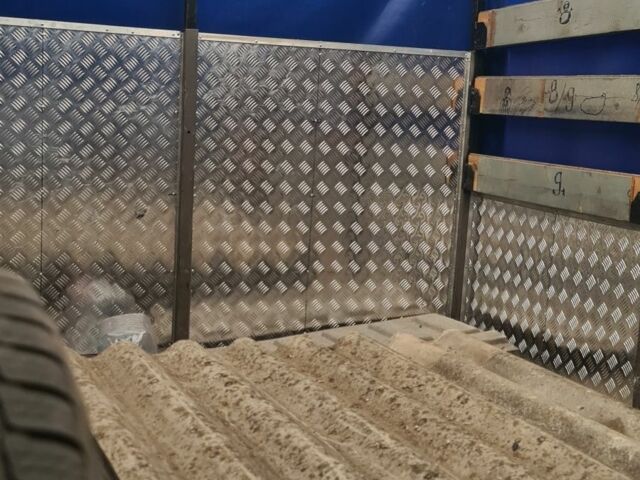 Белый ГАЗ 3102 Волга, объемом двигателя 2.9 л и пробегом 200 тыс. км за 2000 $, фото 7 на Automoto.ua