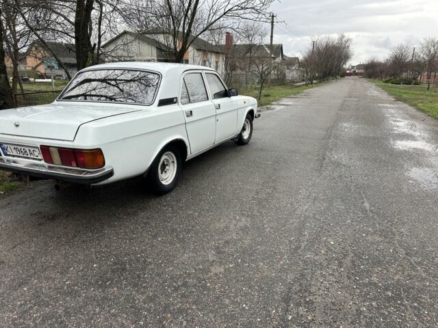 Білий ГАЗ 3102 Волга, об'ємом двигуна 2.4 л та пробігом 78 тис. км за 677 $, фото 3 на Automoto.ua