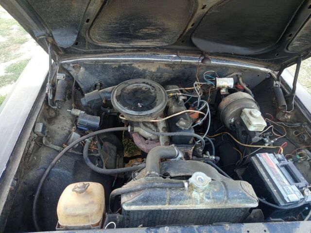 Черный ГАЗ 3102 Волга, объемом двигателя 2 л и пробегом 222 тыс. км за 999 $, фото 8 на Automoto.ua