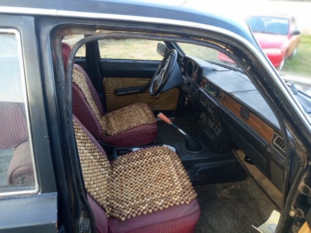 Черный ГАЗ 3102 Волга, объемом двигателя 2 л и пробегом 222 тыс. км за 999 $, фото 7 на Automoto.ua