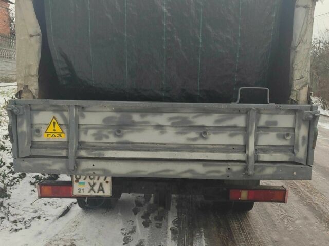 Серый ГАЗ 3102 Волга, объемом двигателя 2.45 л и пробегом 180 тыс. км за 1000 $, фото 3 на Automoto.ua