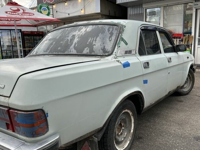 Серый ГАЗ 3102 Волга, объемом двигателя 2.45 л и пробегом 169 тыс. км за 800 $, фото 4 на Automoto.ua