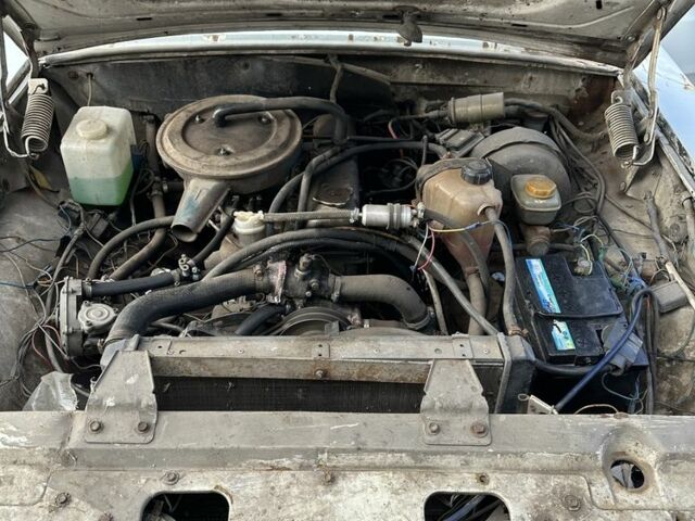 Серый ГАЗ 3102 Волга, объемом двигателя 2.45 л и пробегом 169 тыс. км за 800 $, фото 8 на Automoto.ua