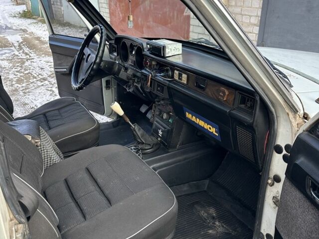 Серый ГАЗ 3102 Волга, объемом двигателя 2.45 л и пробегом 169 тыс. км за 800 $, фото 9 на Automoto.ua