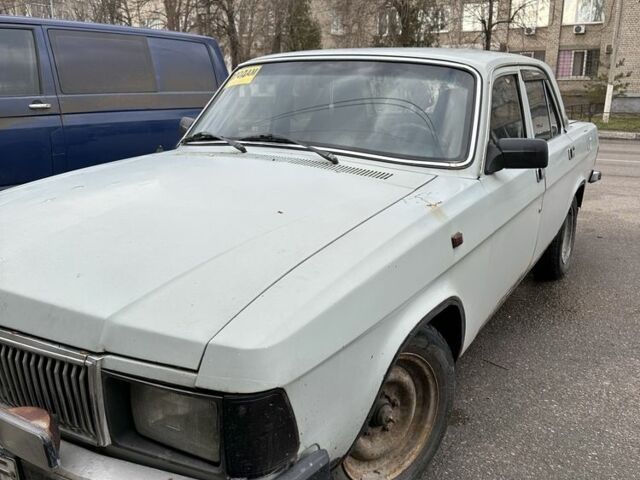 Серый ГАЗ 3102 Волга, объемом двигателя 2.45 л и пробегом 169 тыс. км за 800 $, фото 2 на Automoto.ua
