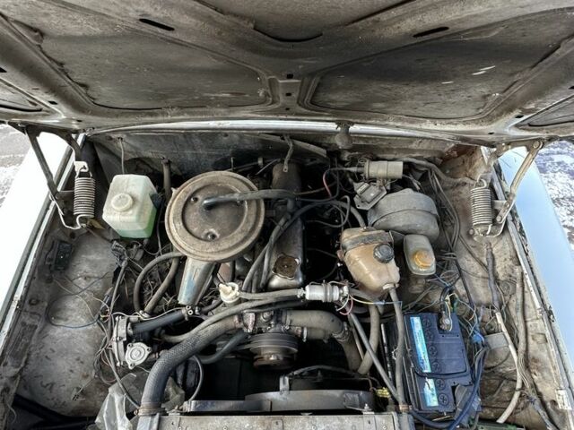 Серый ГАЗ 3102 Волга, объемом двигателя 2.45 л и пробегом 169 тыс. км за 800 $, фото 7 на Automoto.ua