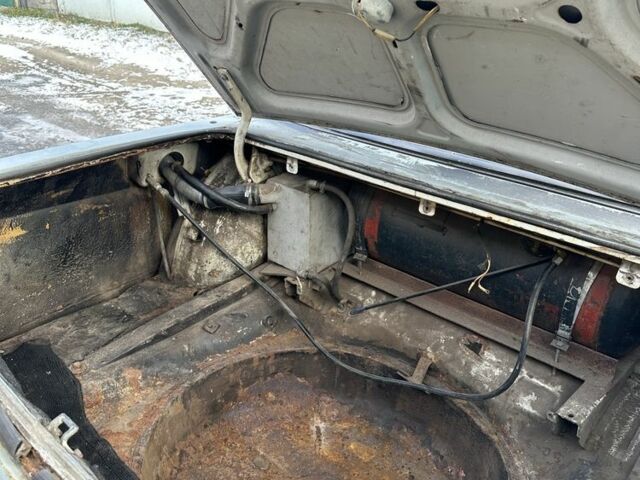 Серый ГАЗ 3102 Волга, объемом двигателя 2.45 л и пробегом 169 тыс. км за 800 $, фото 11 на Automoto.ua