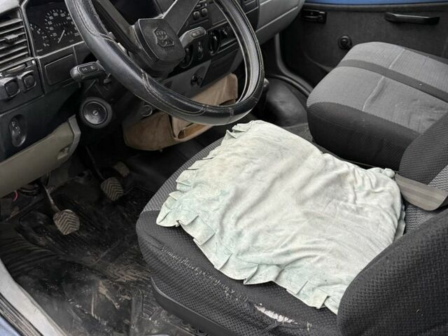 Синій ГАЗ 3102 Волга, об'ємом двигуна 0 л та пробігом 330 тис. км за 2500 $, фото 2 на Automoto.ua