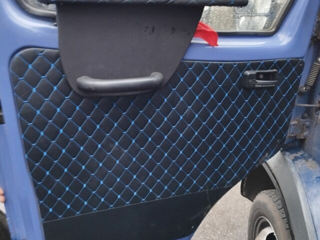 Синий ГАЗ 3102 Волга, объемом двигателя 2.5 л и пробегом 635 тыс. км за 3071 $, фото 6 на Automoto.ua