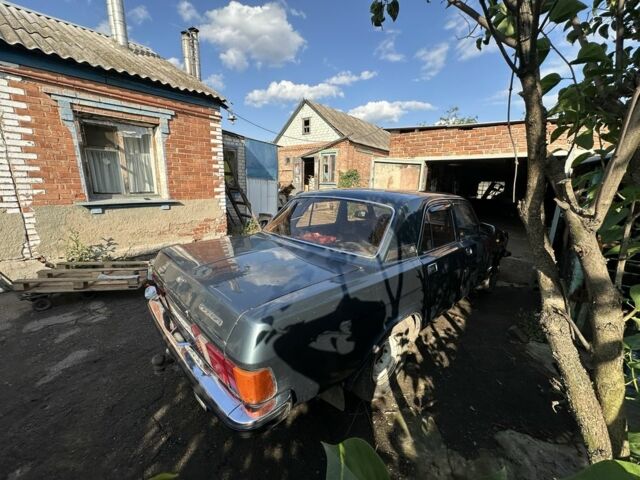 Зеленый ГАЗ 3102 Волга, объемом двигателя 2.5 л и пробегом 300 тыс. км за 849 $, фото 5 на Automoto.ua