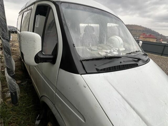 Белый ГАЗ 31029 Волга, объемом двигателя 2.5 л и пробегом 400 тыс. км за 1100 $, фото 2 на Automoto.ua