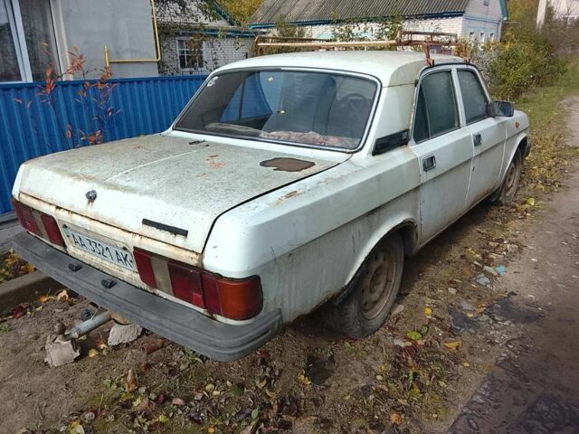 Белый ГАЗ 31029 Волга, объемом двигателя 2.4 л и пробегом 200 тыс. км за 479 $, фото 1 на Automoto.ua