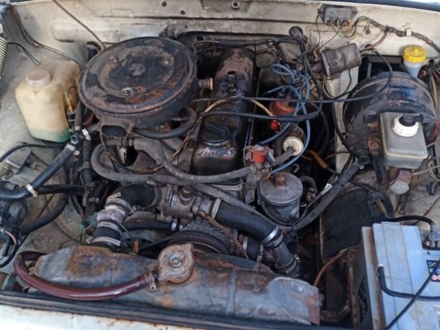 Білий ГАЗ 31029 Волга, об'ємом двигуна 2.4 л та пробігом 180 тис. км за 426 $, фото 7 на Automoto.ua