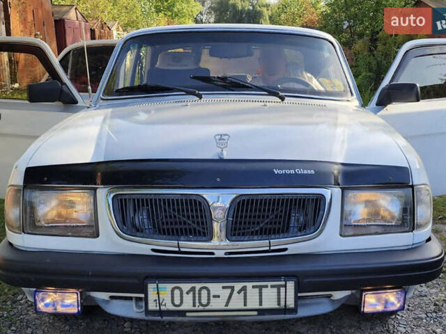 Белый ГАЗ 31029 Волга, объемом двигателя 2.4 л и пробегом 707 тыс. км за 519 $, фото 4 на Automoto.ua