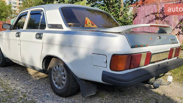 Белый ГАЗ 31029 Волга, объемом двигателя 2.4 л и пробегом 707 тыс. км за 519 $, фото 12 на Automoto.ua