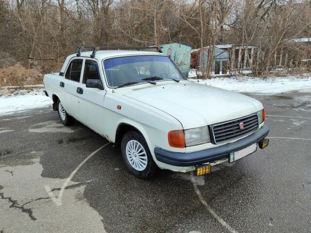 Білий ГАЗ 31029 Волга, об'ємом двигуна 2.4 л та пробігом 170 тис. км за 900 $, фото 2 на Automoto.ua