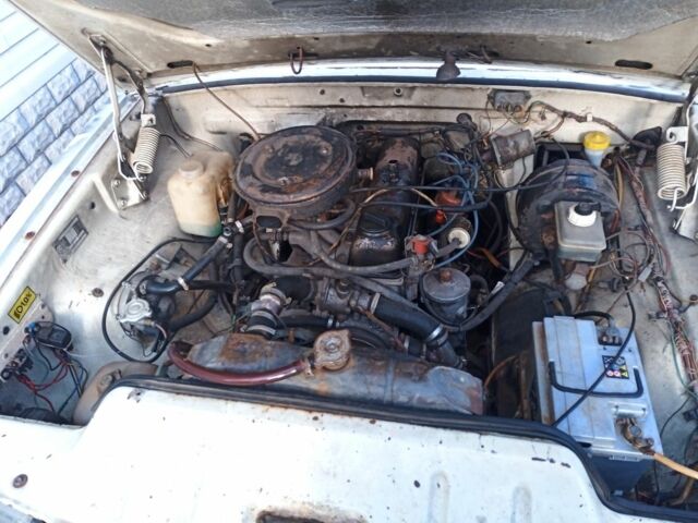 Білий ГАЗ 31029 Волга, об'ємом двигуна 2.4 л та пробігом 180 тис. км за 426 $, фото 6 на Automoto.ua