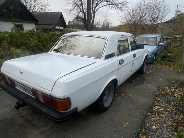 Белый ГАЗ 31029 Волга, объемом двигателя 2.4 л и пробегом 444 тыс. км за 299 $, фото 1 на Automoto.ua