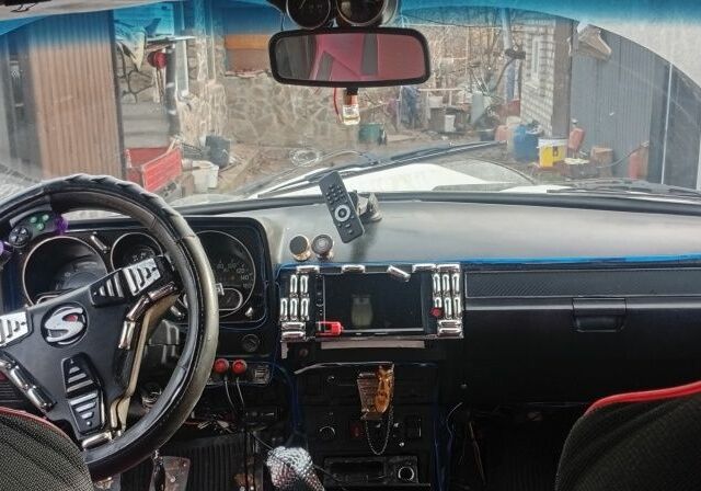 Білий ГАЗ 31029 Волга, об'ємом двигуна 2.4 л та пробігом 20 тис. км за 1111 $, фото 9 на Automoto.ua