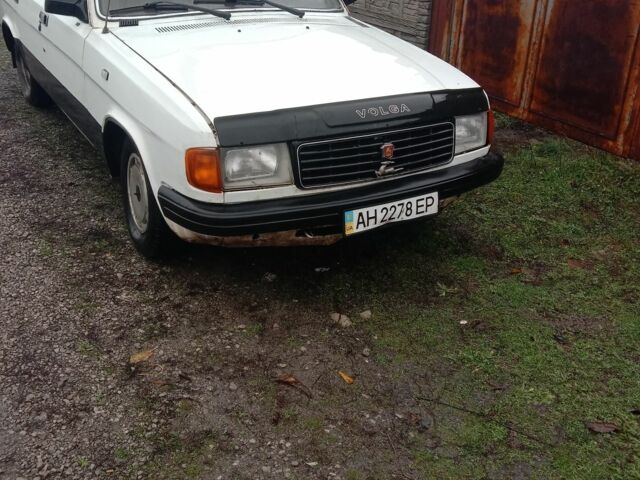 Белый ГАЗ 31029 Волга, объемом двигателя 2.3 л и пробегом 295 тыс. км за 594 $, фото 1 на Automoto.ua