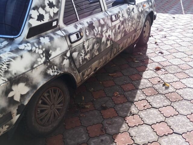 Білий ГАЗ 31029 Волга, об'ємом двигуна 2.4 л та пробігом 180 тис. км за 426 $, фото 2 на Automoto.ua