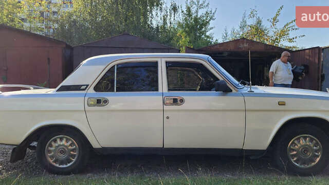 Белый ГАЗ 31029 Волга, объемом двигателя 2.4 л и пробегом 707 тыс. км за 519 $, фото 13 на Automoto.ua