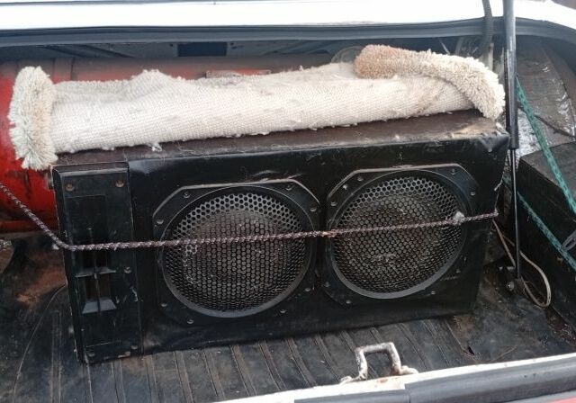 Білий ГАЗ 31029 Волга, об'ємом двигуна 2.4 л та пробігом 20 тис. км за 1111 $, фото 5 на Automoto.ua